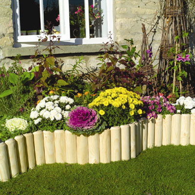 Wood edging (1.8m x 0.375m)