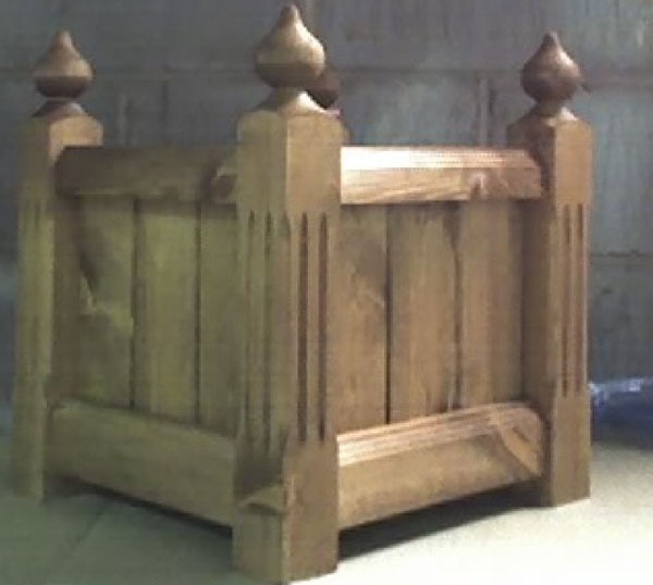 Square Wooden Planter (WT05)